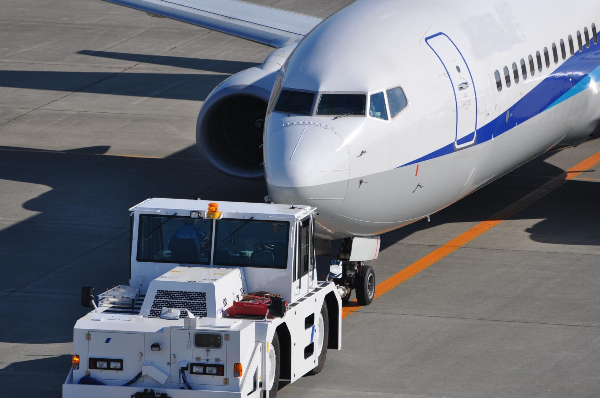 【未経験歓迎】快適な空の旅を支えるお仕事！ANA飛行機への荷物・貨物搬入を手掛ける【グランドハンドリング】